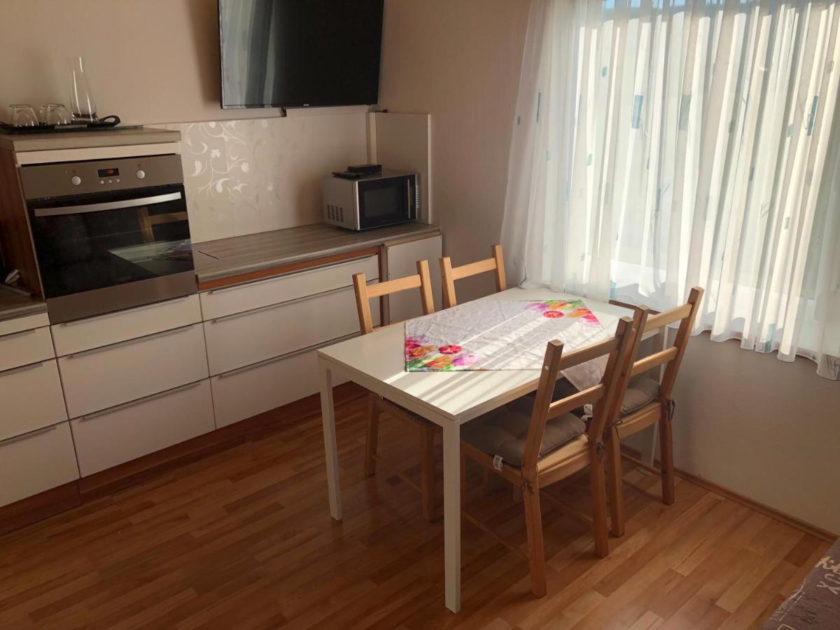 Апартаменты Ferienhaus Rafaela Mit Privatstrand Леденицен Экстерьер фото