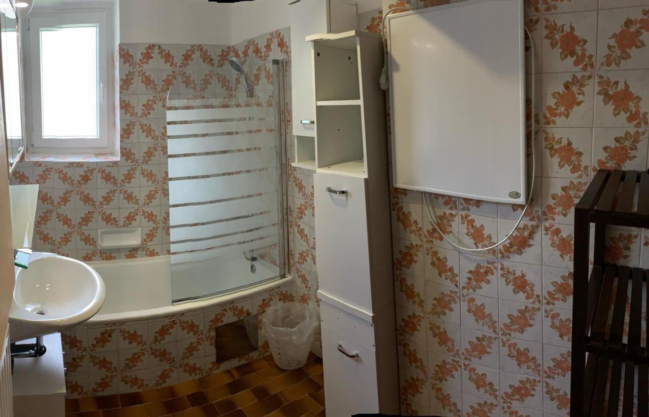 Апартаменты Ferienhaus Rafaela Mit Privatstrand Леденицен Экстерьер фото